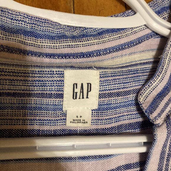 Sleeveless Linen Shirtdress - Picture 3 of 5